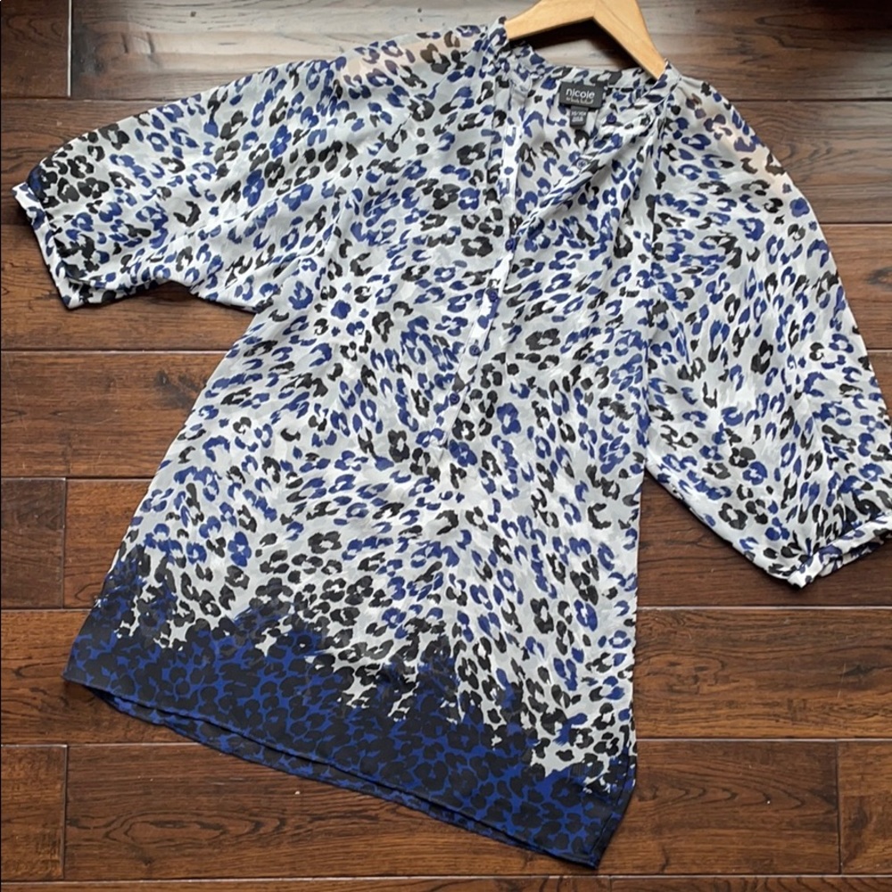 Nicole Miller leopard cheetah oversized sheer
